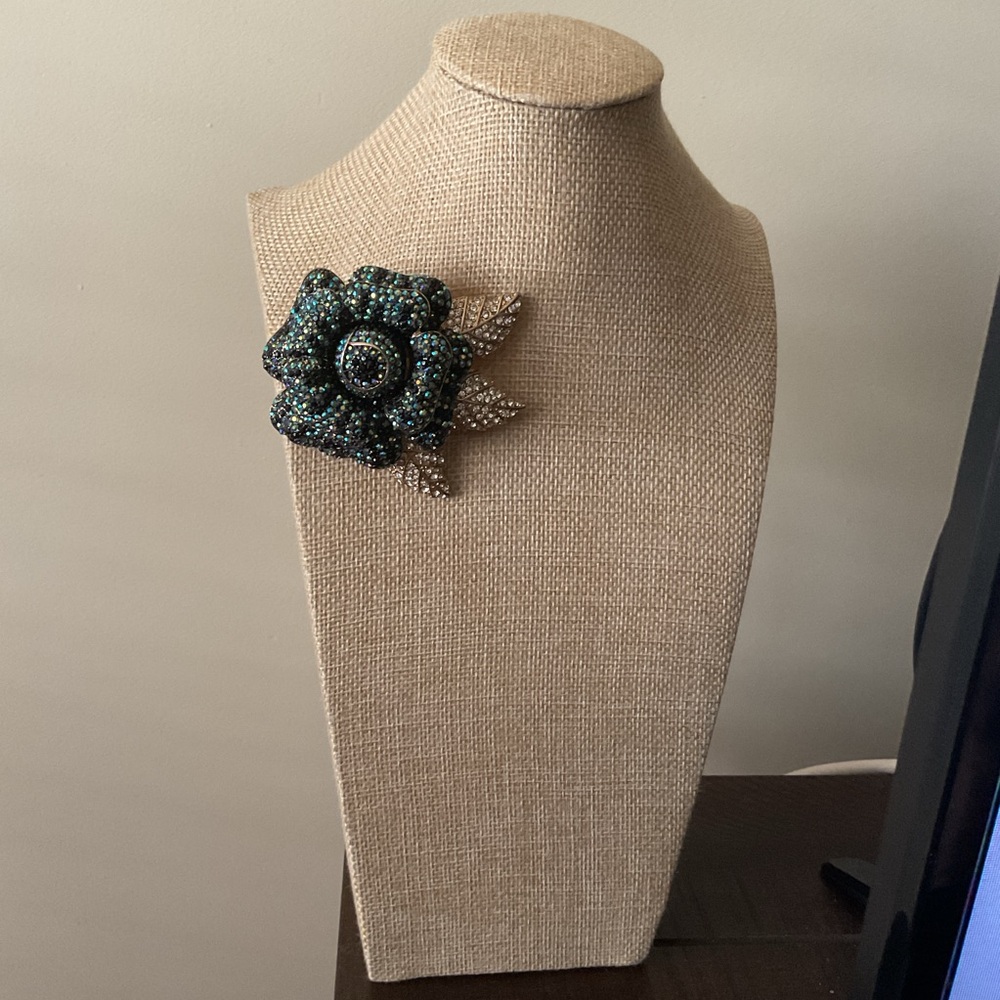 Joan Rivers VTG  Brooch